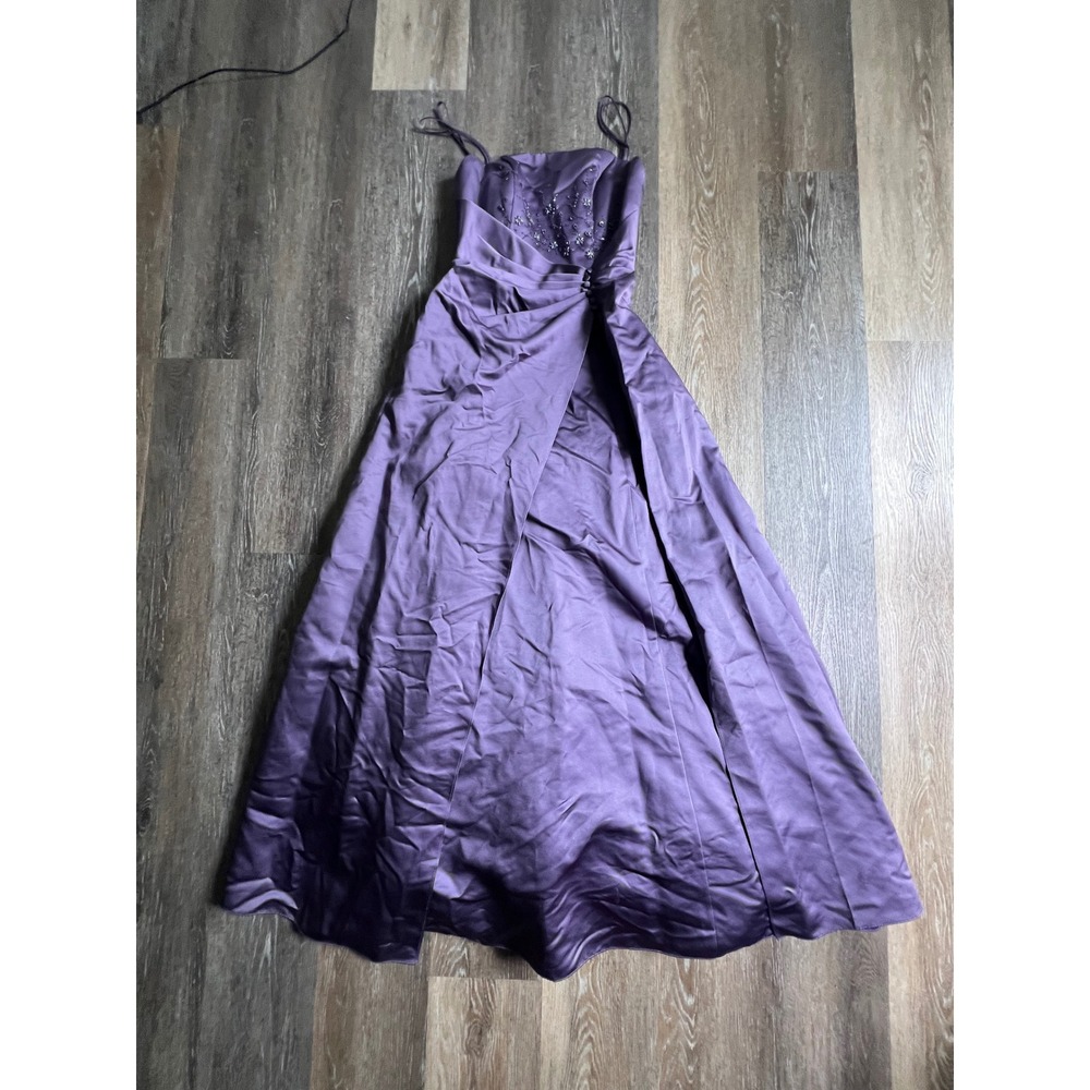 Alexia Designs Gown Womens Size 8 Purple Beaded Satin Draped Formal Dress 1908